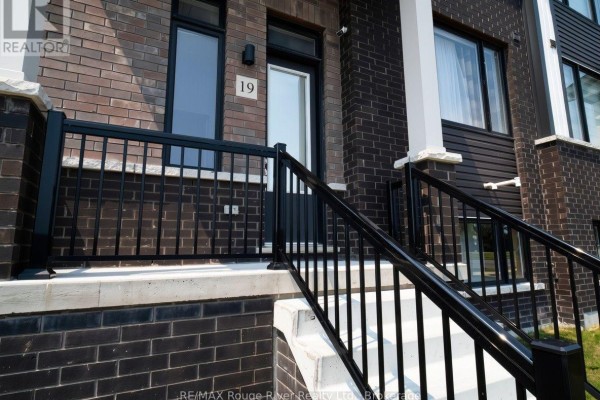 19 - 160 Densmore Road W, Cobourg, ON, photo 2
