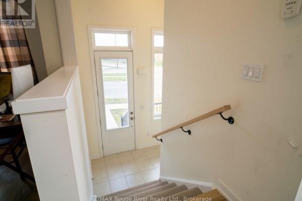 19 - 160 Densmore Road W, Cobourg, ON, photo 3