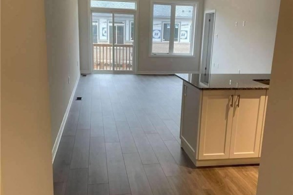 Kitchen - 19 - 17 Lakewood Crescent, Kawartha Lakes, ON K0M1A0 Photo 4