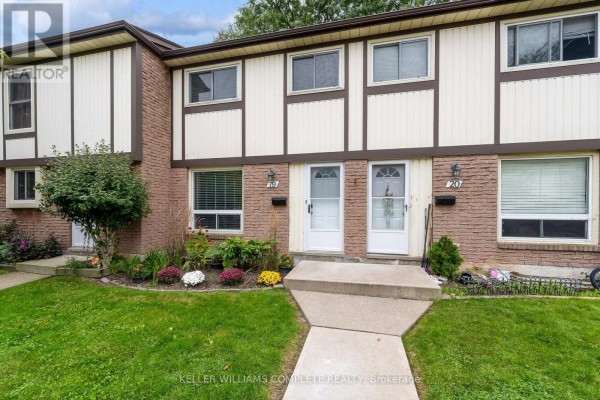 Townhouse for rent at 19 - 25 Linfield Drive, St  Catharines, ON - MLS® dq81M4