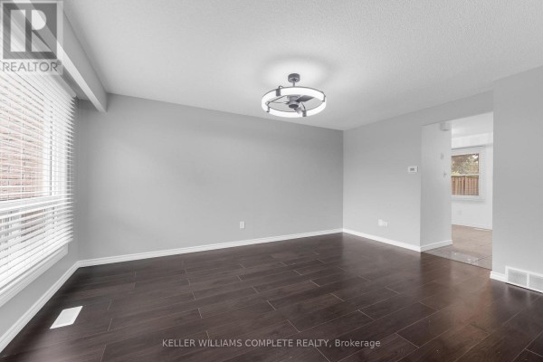 19 - 25 Linfield Drive, St  Catharines, ON, photo 2