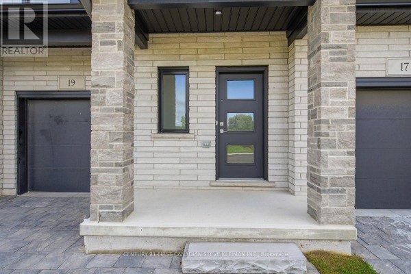 19 - 2700 Buroak Drive, London North, ON N6G5B6 Photo 4