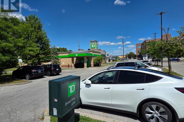 19 - 4400 Sheppard Avenue E, Toronto, ON, photo 2