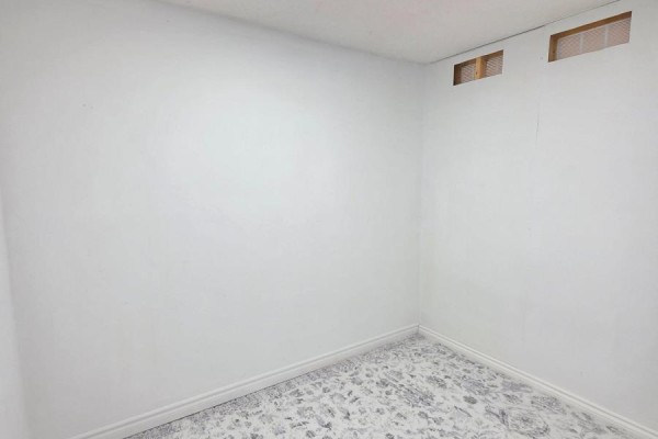 Bedroom - #19 - 50 Coleman Avenue, Toronto, ON M4C1P7 Photo 5