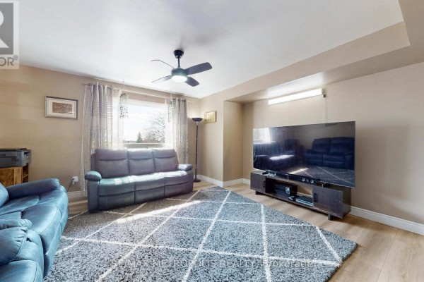 Primary Bedroom - 19 - 601 Galahad Drive, Oshawa, ON L1K1L9 Photo 5