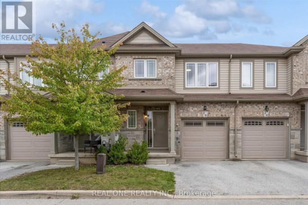 19 - 70 Highgate Drive, Hamilton, ON L8J0E8 Photo 2