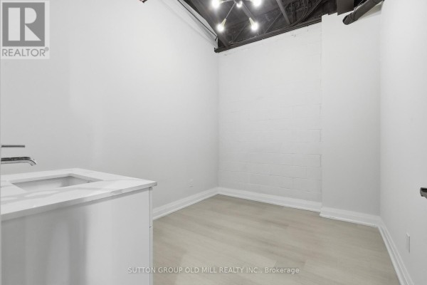 19 - Suite - 8611 Weston Road, Vaughan, ON L4L9P1 Photo 3