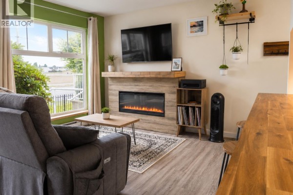19 2120 Central Avenue, Port Coquitlam, BC V3C1V5 Photo 4