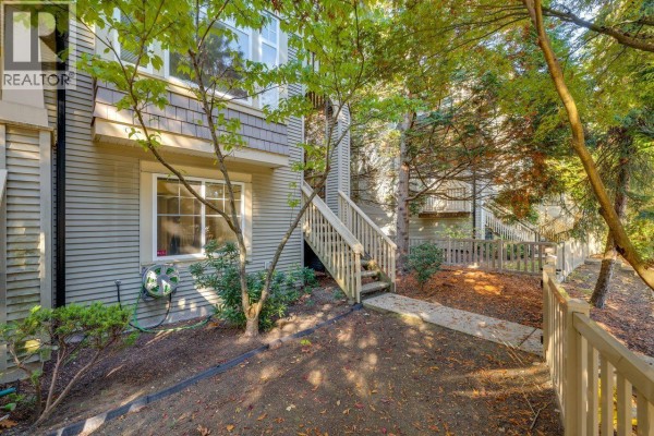 19 3711 Robson Court, Richmond, BC V7C5T8 Photo 2