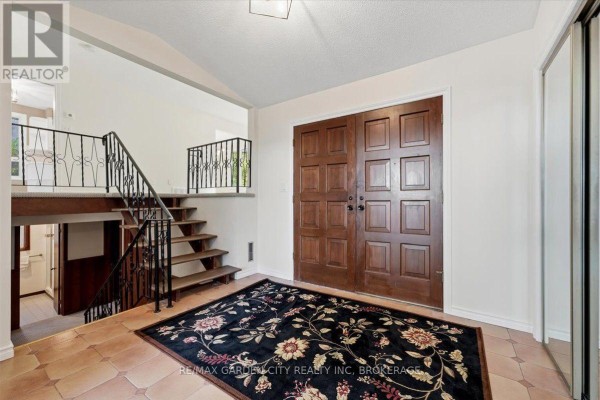 19 Berkhout Terrace, Pelham, ON L3E0H3 Photo 5