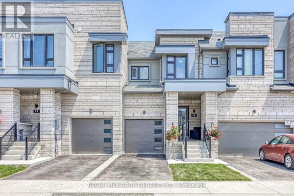 Townhouse for rent at 19 Caspian Square, Clarington, ON - MLS® lxqK6E
