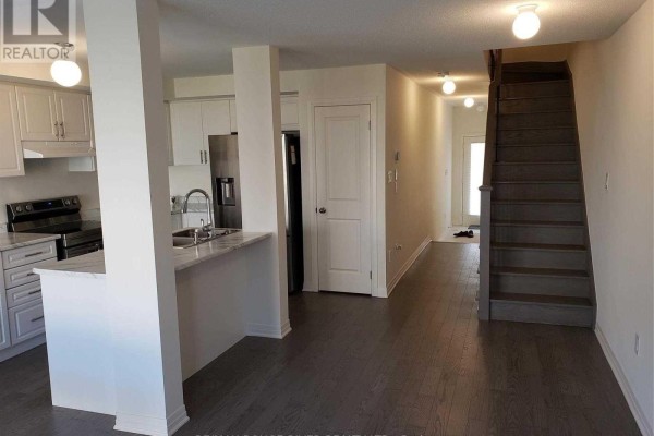 Laundry room - 19 Caspian Square, Clarington, ON L7C3N1 Photo 4