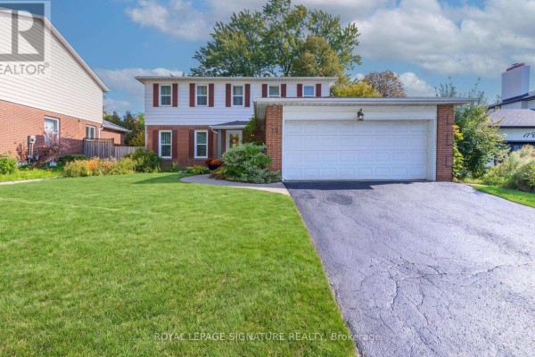 19 Castle Hill Drive, Toronto