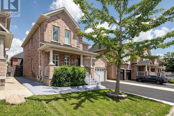 19 Citronella Lane, Brampton, ON, photo 2