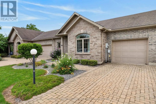 19 Conrad Drive, Bluewater, ON, photo 2