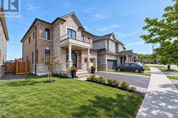 19 Crombie Street, Clarington