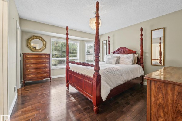 Primary Bedroom - 19 Darlington Dr, Sherwood Park, AB T8H1R8 Photo 5