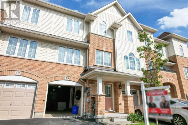 19 England Terrace, Hamilton, ON, photo 2