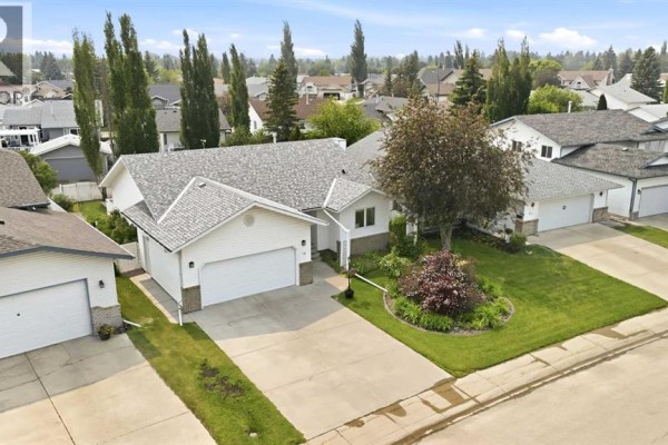 19 Excell Street, Red Deer, AB, photo 3