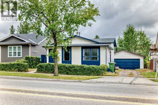 Kitchen - 19 Falshire Drive Ne, Calgary, AB T3J1P7 Photo 3