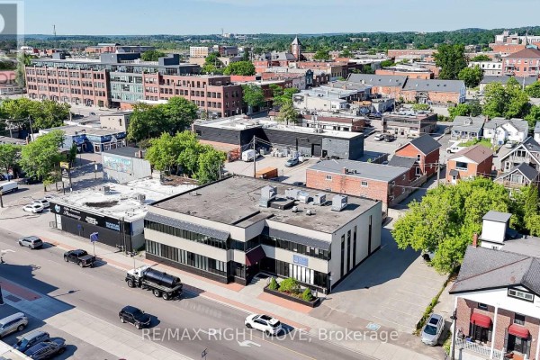 19 Front Street, Orillia, ON L3V4R6 Photo 3