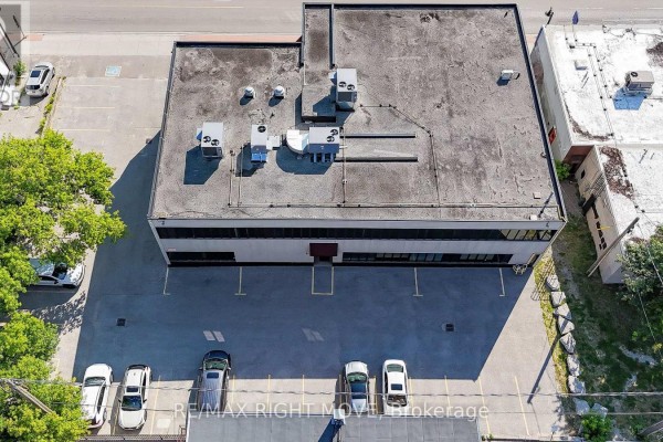 19 Front Street, Orillia, ON L3V4R6 Photo 4