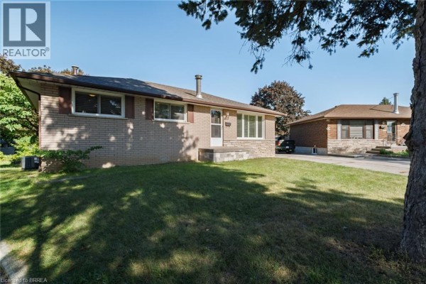 3pc Bathroom - 19 Gillrie Court, Brantford, ON N3R3A1 Photo 3