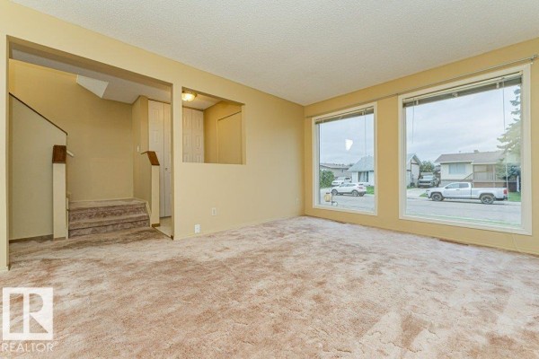 19 Golden Spike Rd, Stony Plain, AB T7Z1H3 Photo 5