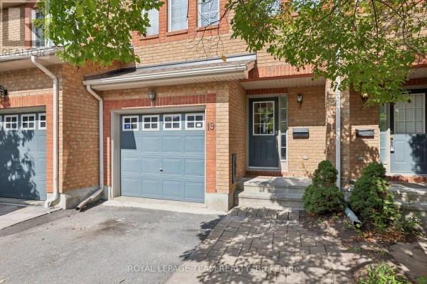 Bathroom - 19 Great Oak Private, Ottawa, ON K1G6P7 Photo 2