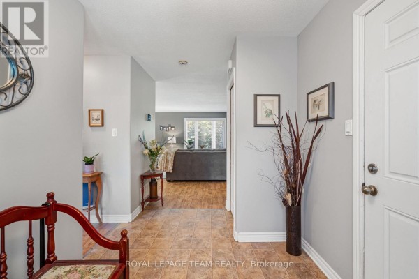 Bedroom 2 - 19 Hickory Drive, North Grenville, ON K0G1J0 Photo 5