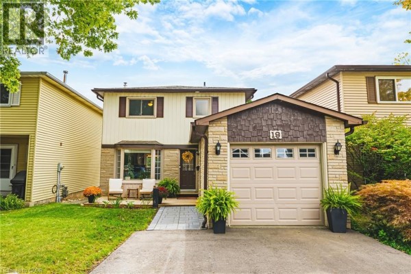 Recreation room - 19 Hillsdale Court, Dundas, ON L9H6H1 Photo 2