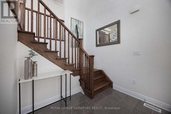 Recreational, Games room - 19 Hollyhock Court, Toronto, ON M3B0B4 Photo 2