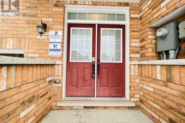19 Homer Crescent, Aurora, ON L4G1B7 Photo 2