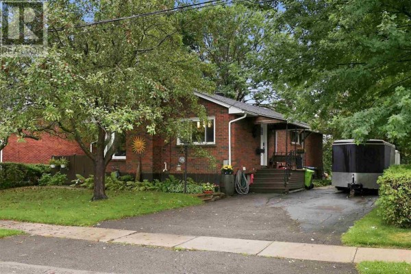 19 Illinois Ave, Sault Ste  Marie
