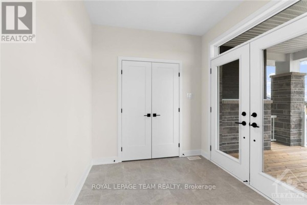 Great room - 19 Irvin Woermke Street, Mcnab/braeside, ON K0A1G0 Photo 3