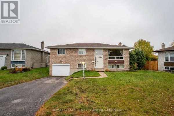 Residential for sale at 19 Knox Court, North Bay, ON - MLS® 3LP4aK