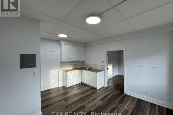 19 Loyer Street, Ottawa, ON, photo 3
