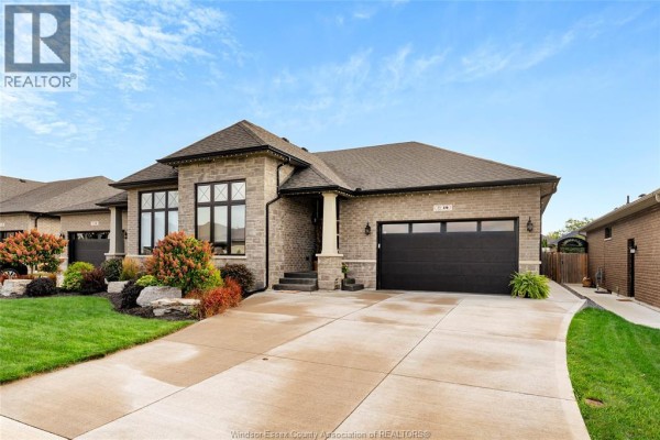 5pc Ensuite bath - 19 Lukas Drive, Kingsville, ON N9Y0E2 Photo 2