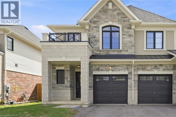 19 Mia Drive, Hamilton, ON, photo 2