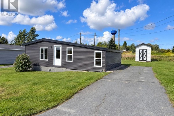 Bath (# pieces 1-6) - 19 Mill Lane, Whitbourne, NL A0B3K0 Photo 2