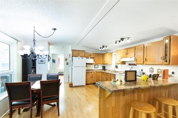 Bedroom - 19 Paradise Drive, Ste Anne, MB R5H1H3 Photo 4