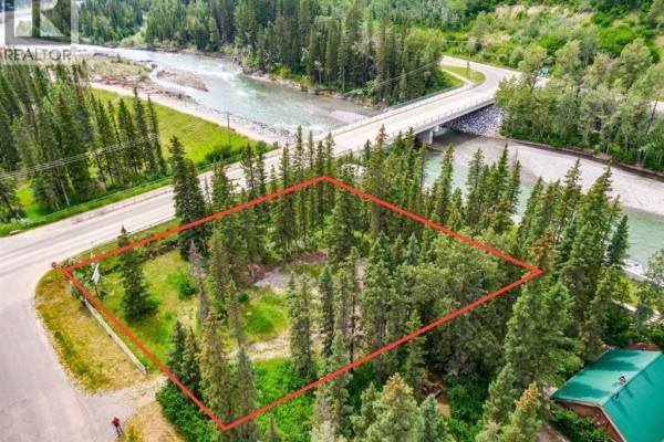 19 River Drive, Bragg Creek, AB T0L0K0 Photo 5