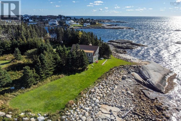 Eat in kitchen - 19 Ryers Road, Indian Harbour, NS B3Z3P9 Photo 3