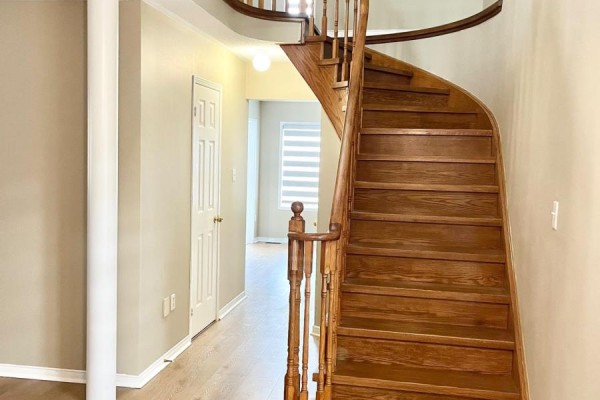 Family room - 19 Saddletree Trail, Brampton, ON L6X4M5 Photo 3