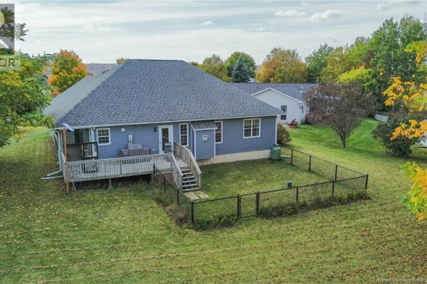 Family room - 19 Shepody Crescent, Florenceville Bristol, NB E7L2X5 Photo 5