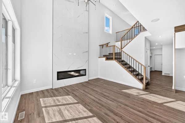19 Teakwood Tc, Spruce Grove, AB, photo 2