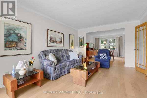 Bedroom 2 - 19 Temagami Court, Toronto, ON M2M4E6 Photo 4