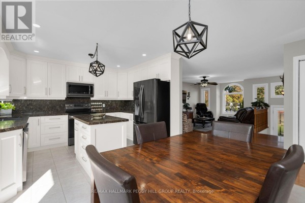 Living room - 19 Vernon Street, Essa, ON L3W0V5 Photo 5