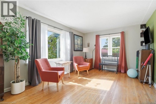 Bedroom - 19 Victoria Street, Paris, ON N3L1H8 Photo 5