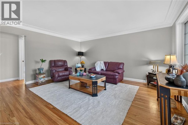 Bedroom - 19 Welbourn Drive, Hamilton, ON L9A3N1 Photo 4